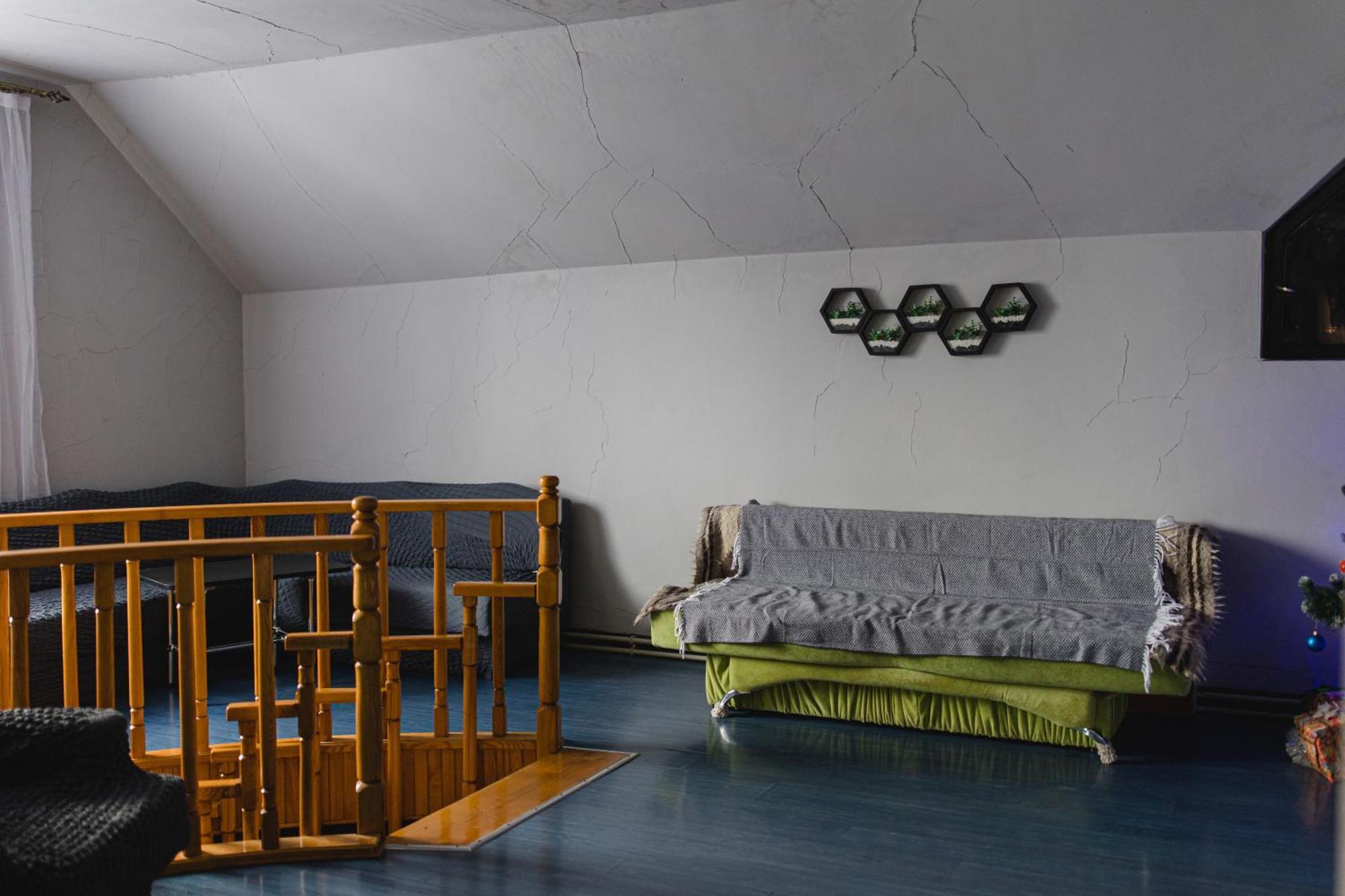 Kolyba Opryshkiv Hotel Nizhneye Selishche Buitenkant foto