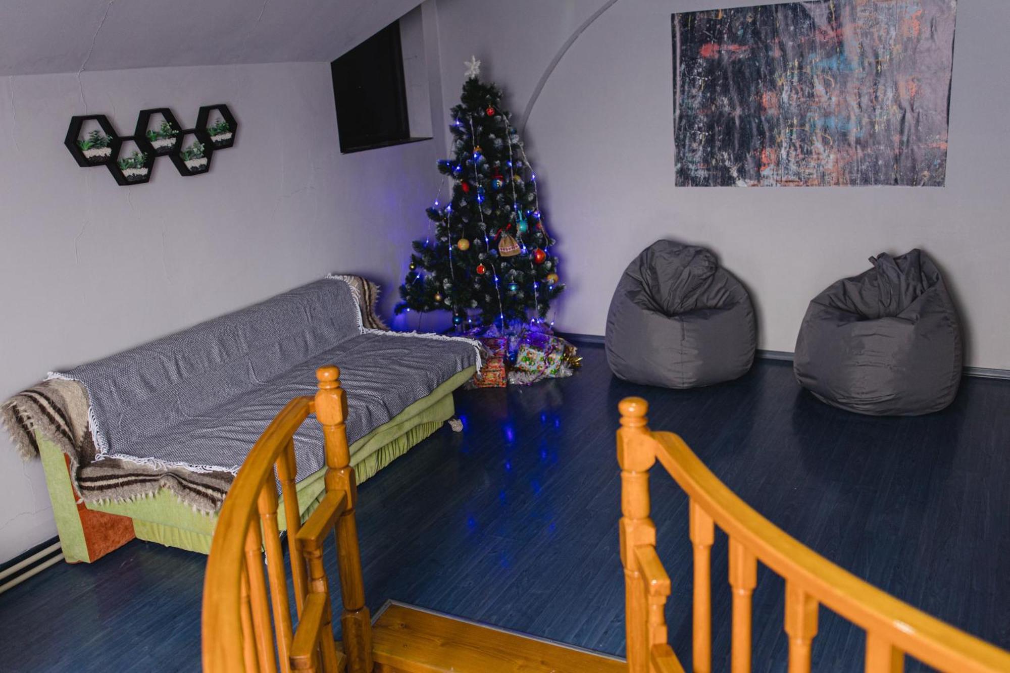Kolyba Opryshkiv Hotel Nizhneye Selishche Buitenkant foto
