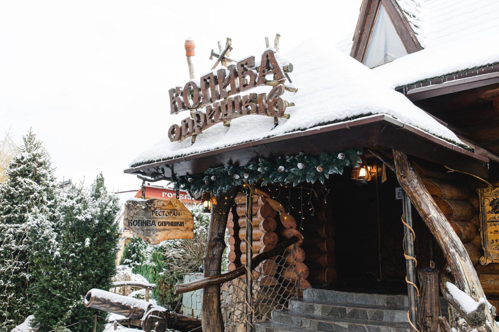 Kolyba Opryshkiv Hotel Nizhneye Selishche Buitenkant foto