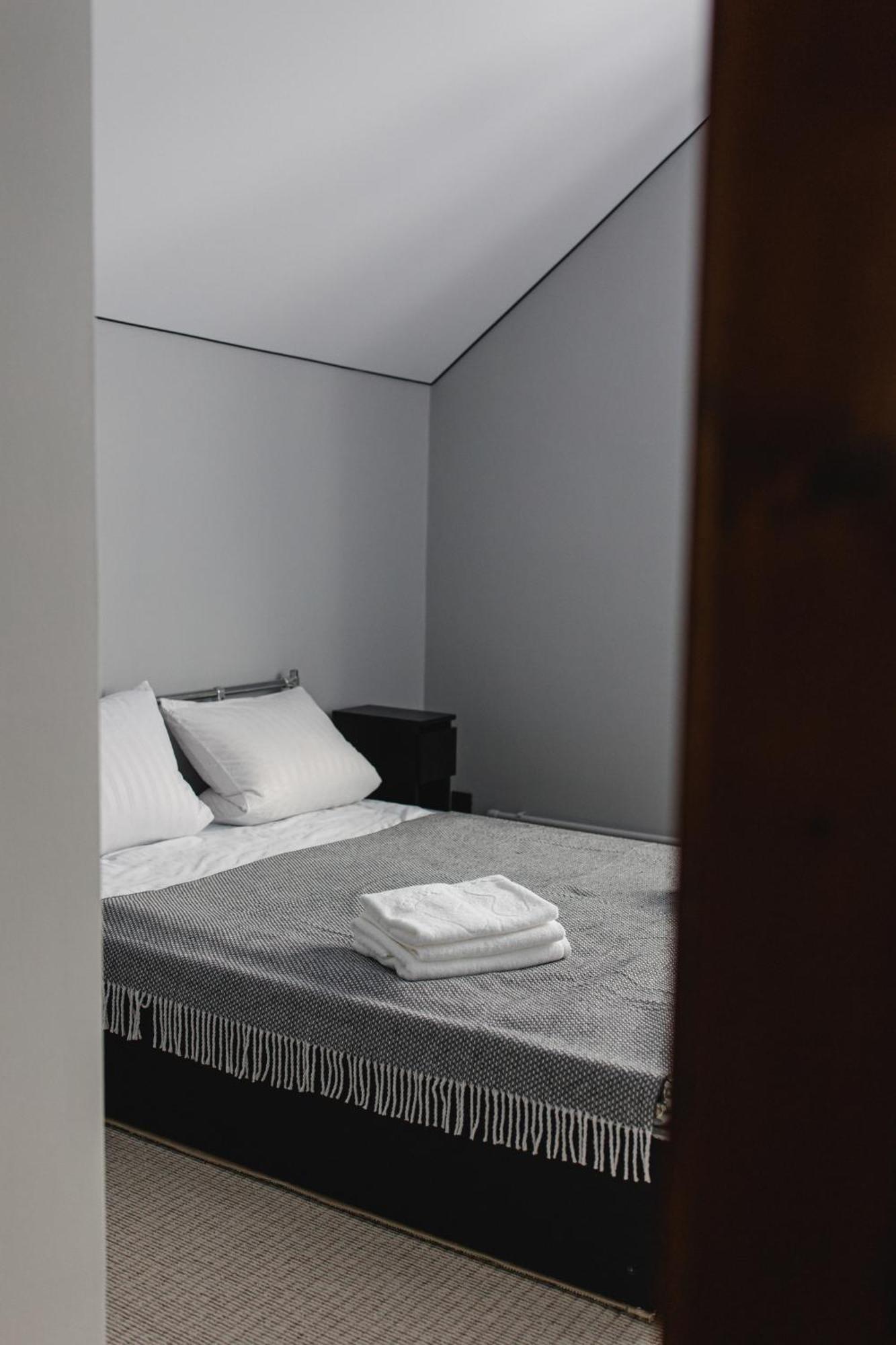 Kolyba Opryshkiv Hotel Nizhneye Selishche Buitenkant foto
