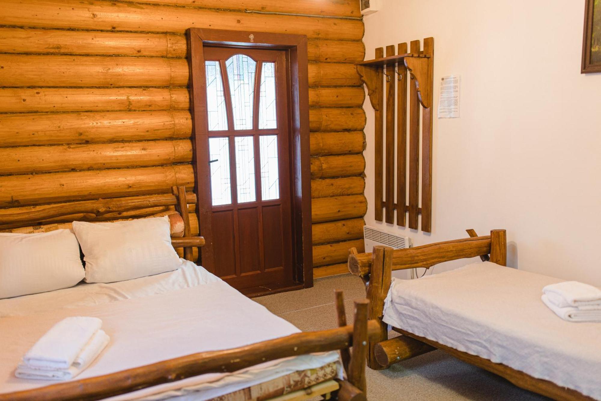 Kolyba Opryshkiv Hotel Nizhneye Selishche Kamer foto