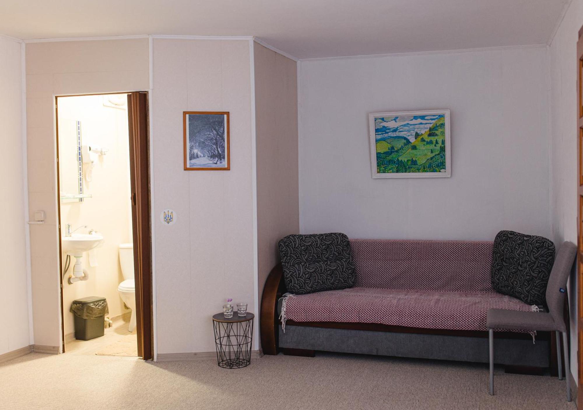 Kolyba Opryshkiv Hotel Nizhneye Selishche Kamer foto