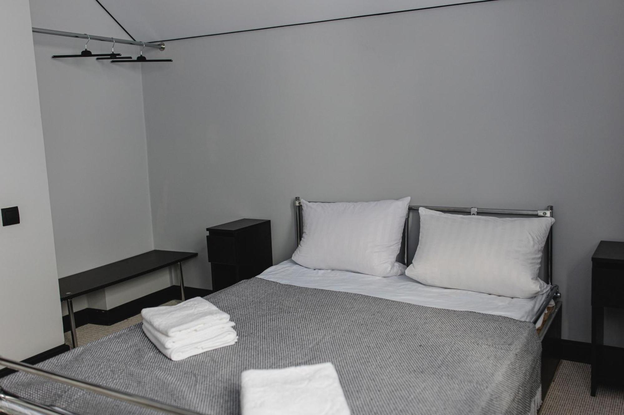 Kolyba Opryshkiv Hotel Nizhneye Selishche Kamer foto