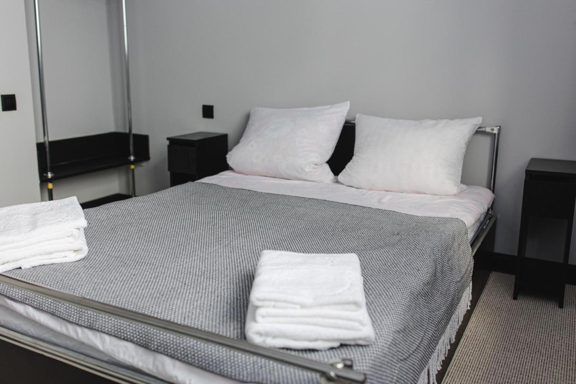 Kolyba Opryshkiv Hotel Nizhneye Selishche Kamer foto